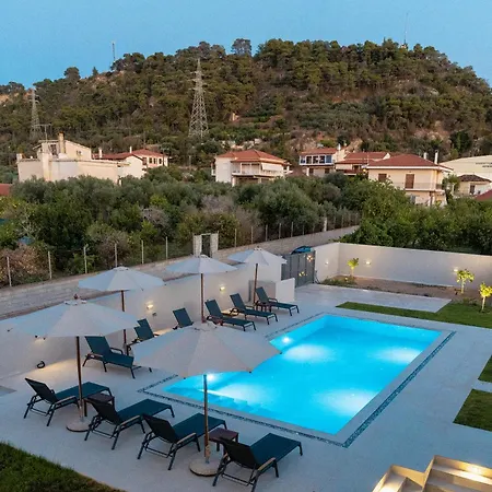 Ollenia's Harmony Luxury