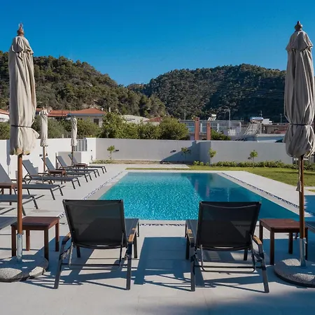 Ollenia's Harmony Luxury Apartament Derveni