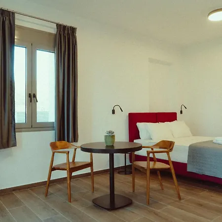 Ollenia's Harmony Luxury Apartmán *