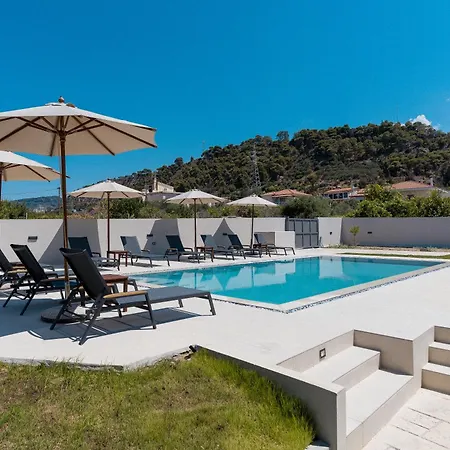 Apartmán Ollenia's Harmony Luxury Dhervénion