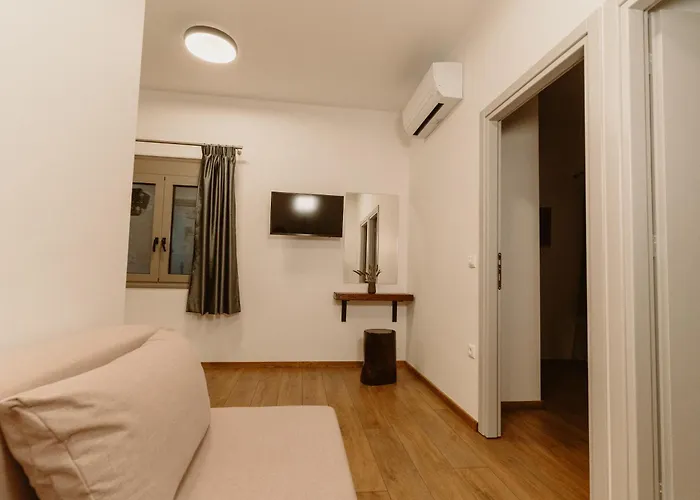 Ollenia's Harmony Luxury Apartment