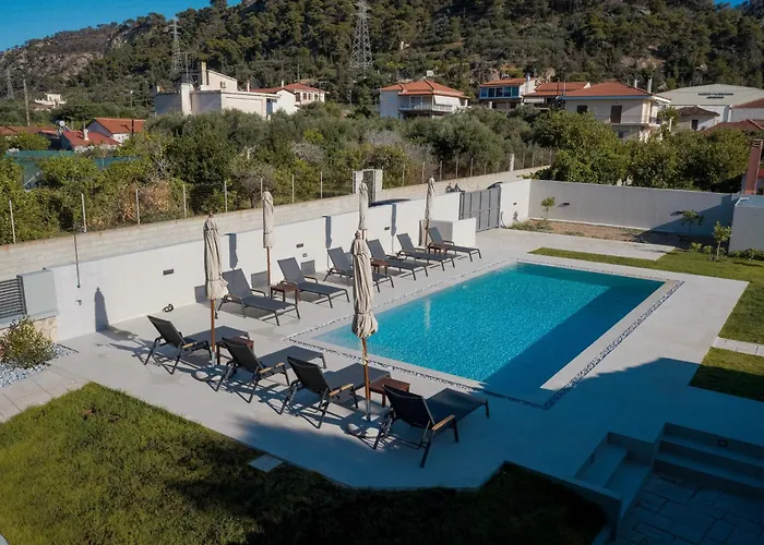 Ollenia's Harmony Luxury Appartement Derveni