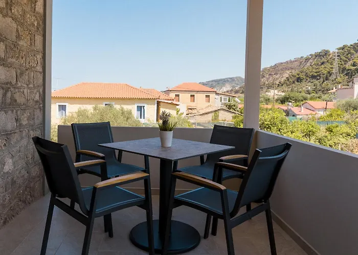 Ollenia's Harmony Luxury Derveni