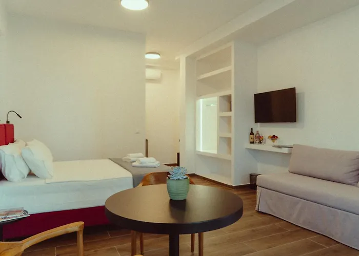 Ollenia's Harmony Luxury Apartament *