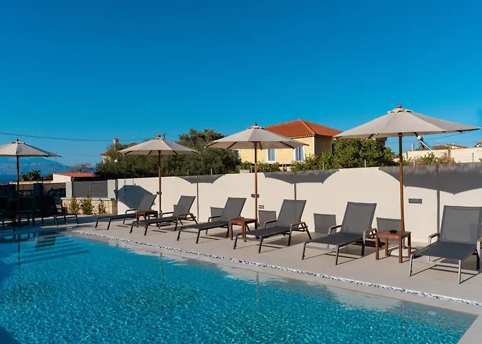 Ollenia's Harmony Luxury Apartament Derveni